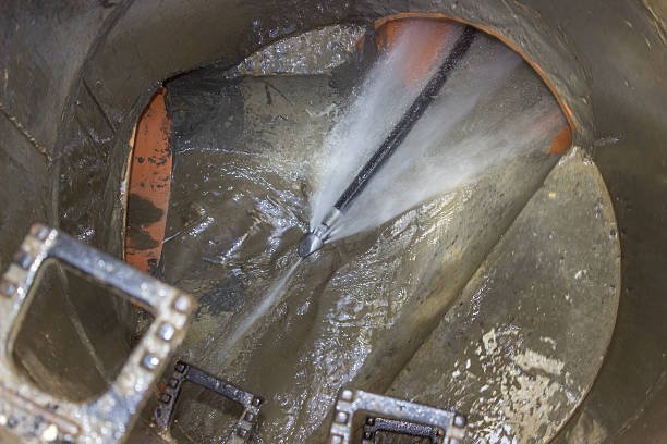 Tubulação limpa após hidrojateamento profissional em Limeira